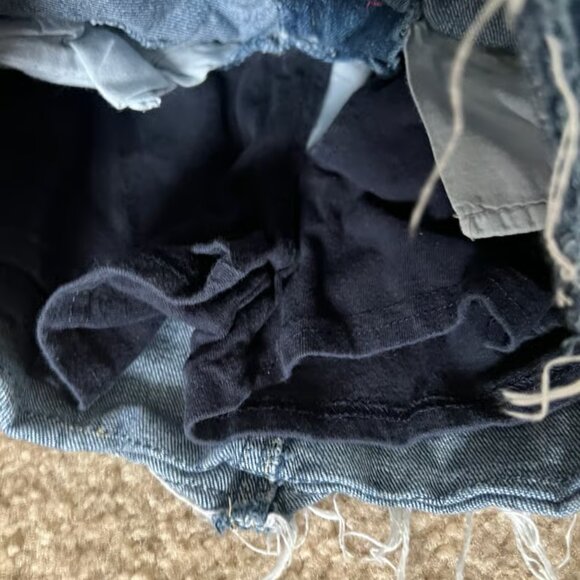 LEVIS JEAN SKORT 2T - Picture 3 of 3